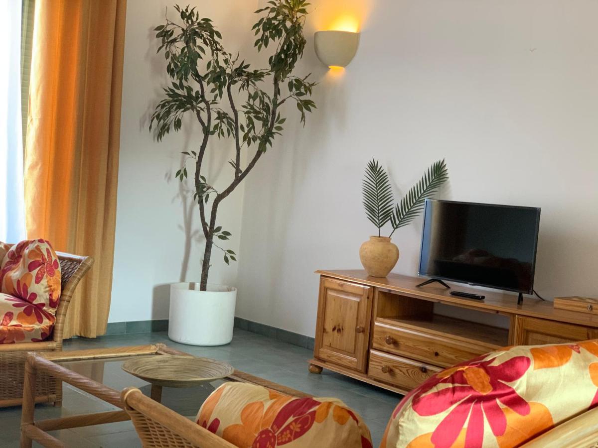 Tal-Mirakli Apartment Gharb  Exterior photo