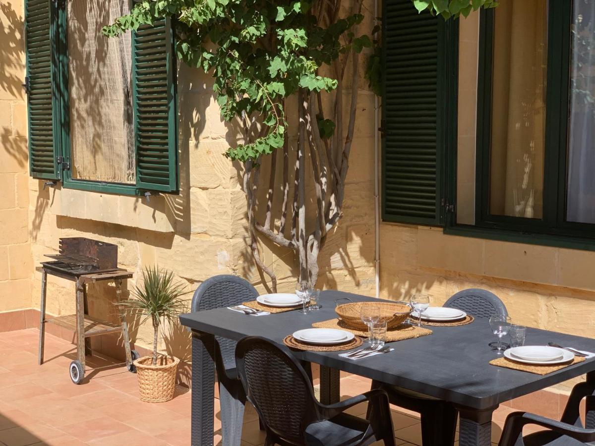 Tal-Mirakli Apartment Gharb  Exterior photo